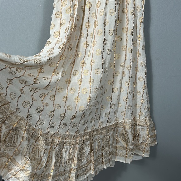 Me 2 Magic Cream over Gold Print V-neck Ruched Back Layered Skirt Maxi Dress M - Picture 16 of 17